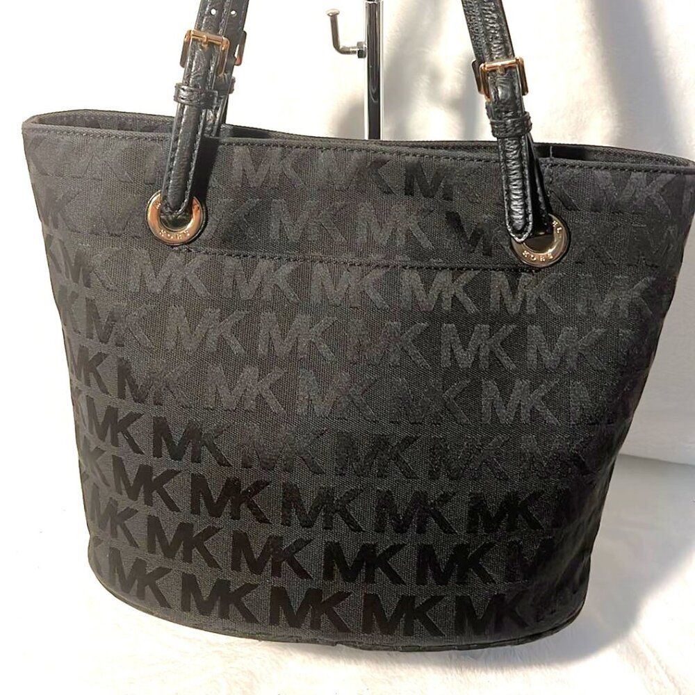 Michael Kors Signature MK Tote - Medium Size - EUC - Picture 4 of 13